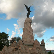 Памятник «Русалке» (Таллин, Эстония)