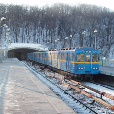 метрополитена в Киеве появилась в сентябре 1916 года, когда к городскому голове обратился председатель правления Киевского отделения Русско-Американской торговой палаты с предложениями по улучшению транспортного сообщения в городе